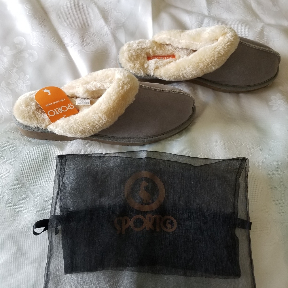 Sporto Cozy Slip on Gray Suede Slippers Faux Fur Lined Sz L NEW